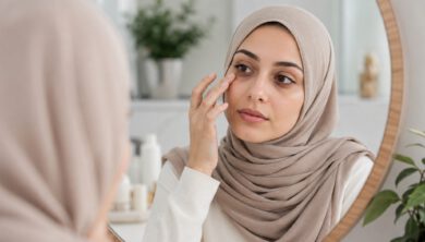فحص الهالات السوداء أمام المرآة