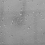 التخلص من الضباب على زجاج السيارة