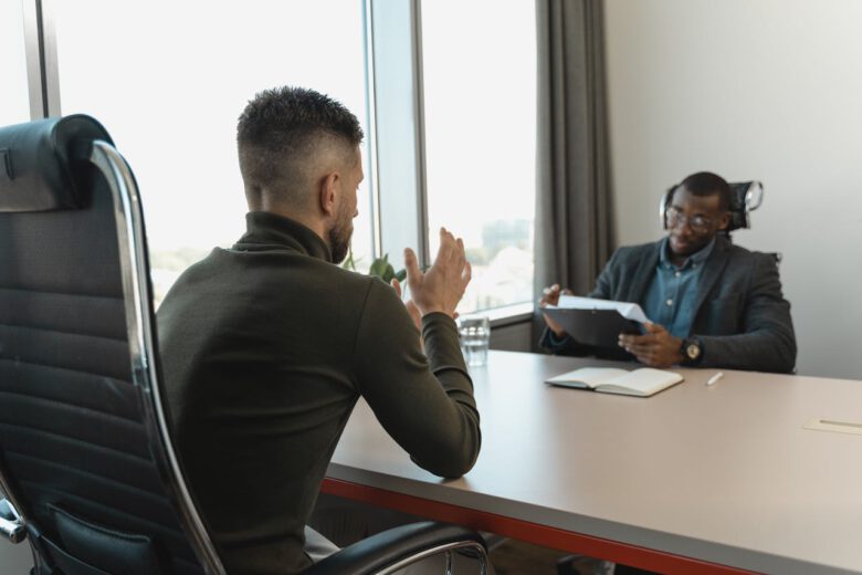 كيفية تحسين الـ CV لتجاوز ATS والحصول على مقابلة