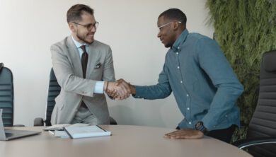 كيفية التقدّم لوظيفة شاغرة من الألف إلى الياء