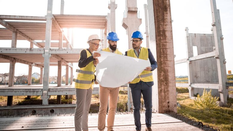 أفضل 8 أدوات لإدارة المشاريع الهندسية في 2026