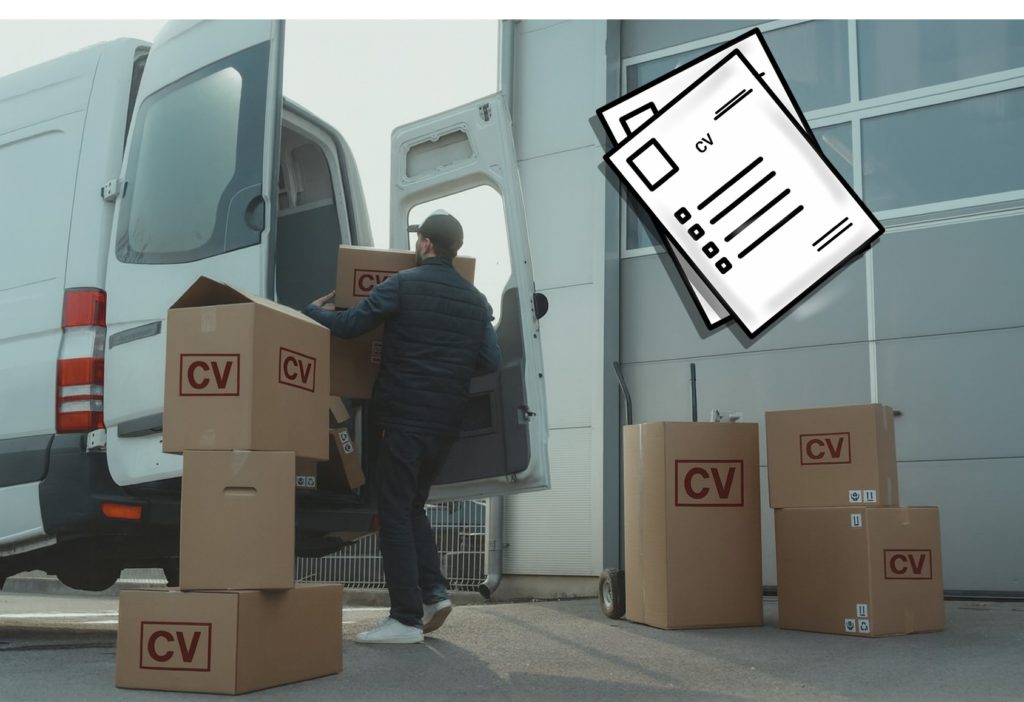 السيرة الذاتية داخل صندوق