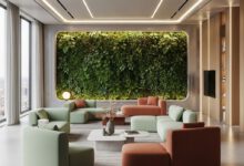 تصميم داخلي عصري لغرفة معيشة يجمع بين النباتات والأثاث الذكي - أفكار ديكور منزلي 2026